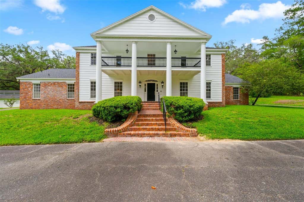 Photo of 7216 NW 20th Place, Gainesville, FL 32605 (MLS # GC541109)