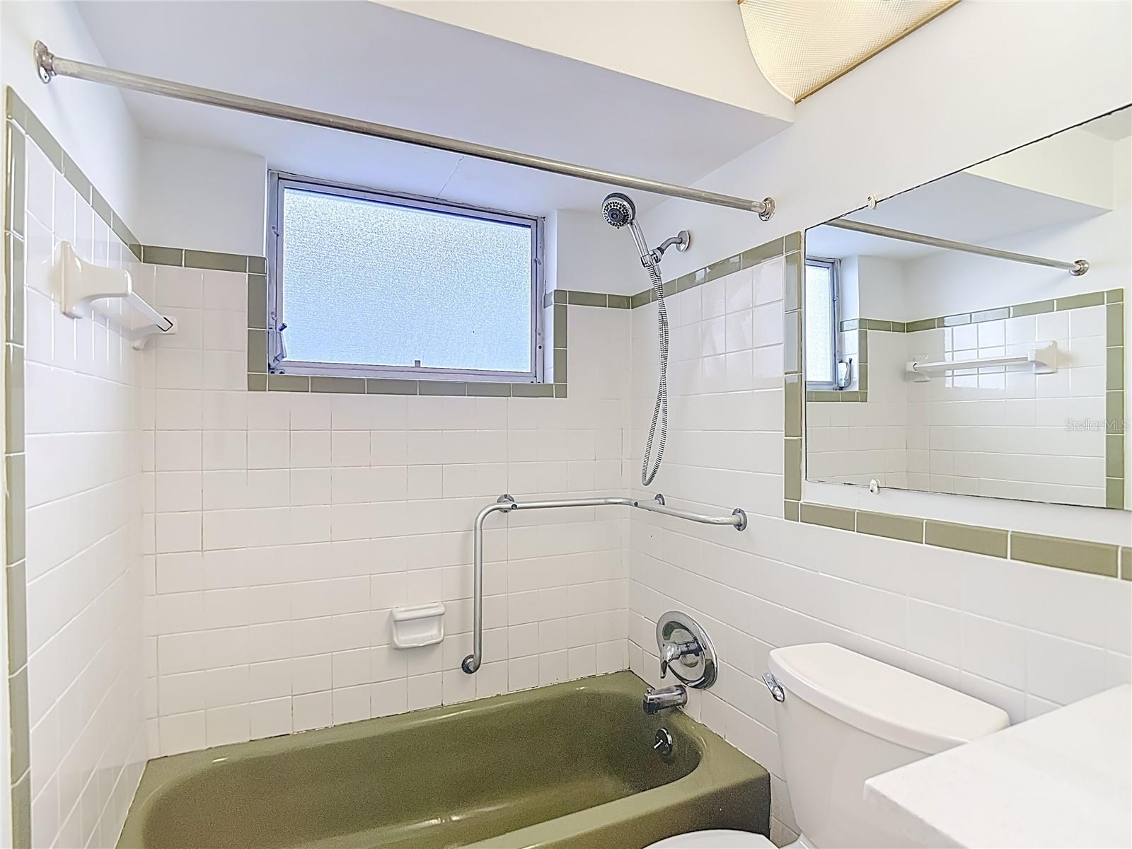 BEACON SQUARE - Residential