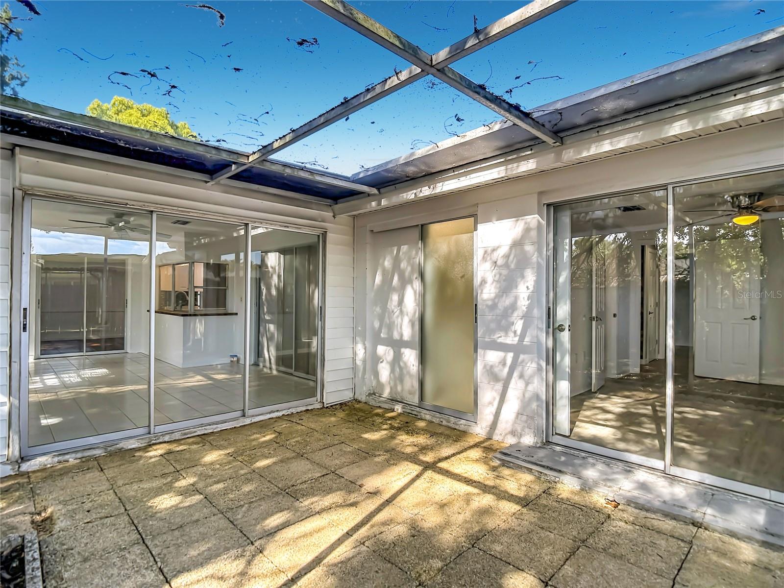 BEACON SQUARE - Residential