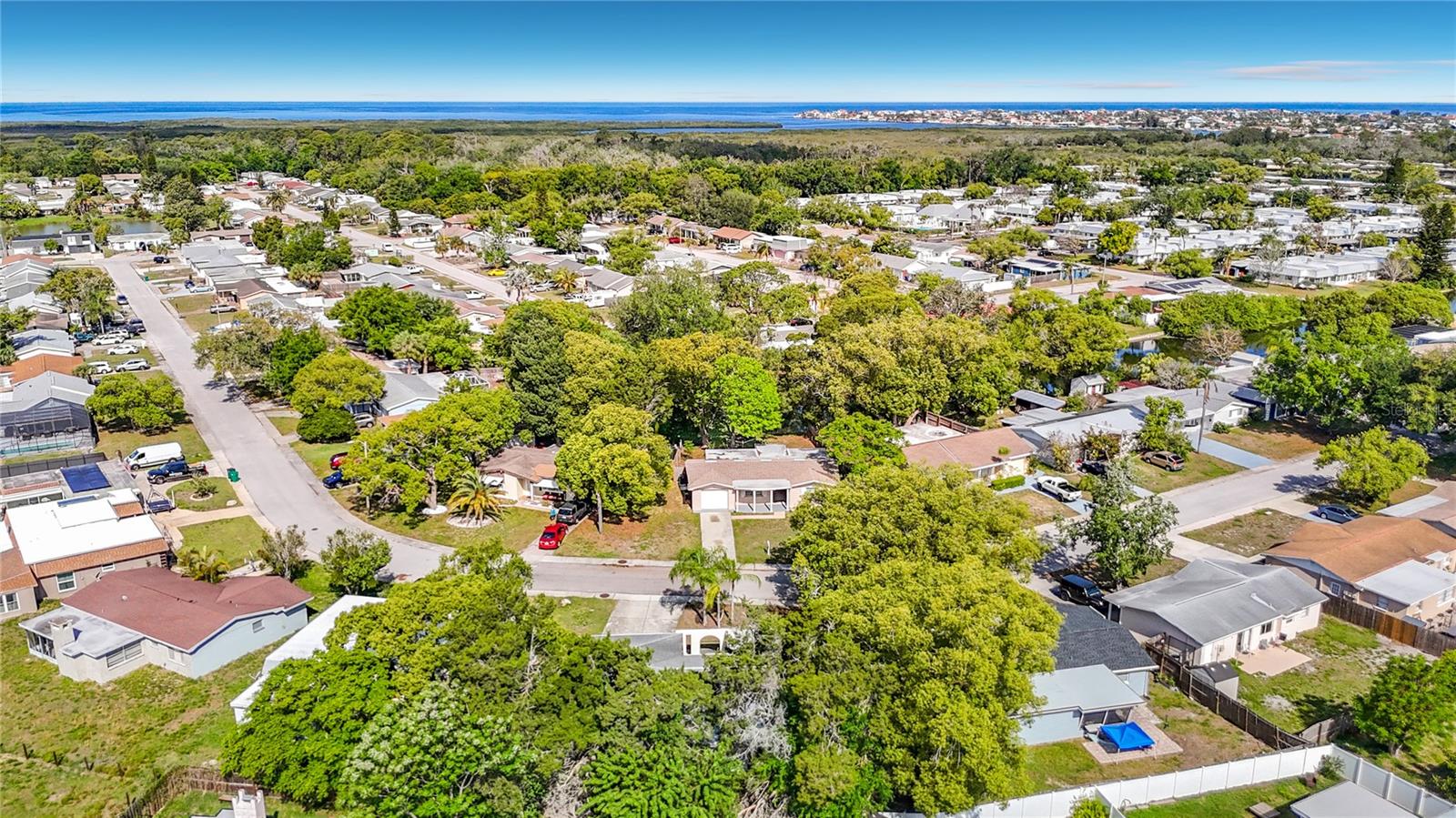 BEACON SQUARE - Residential