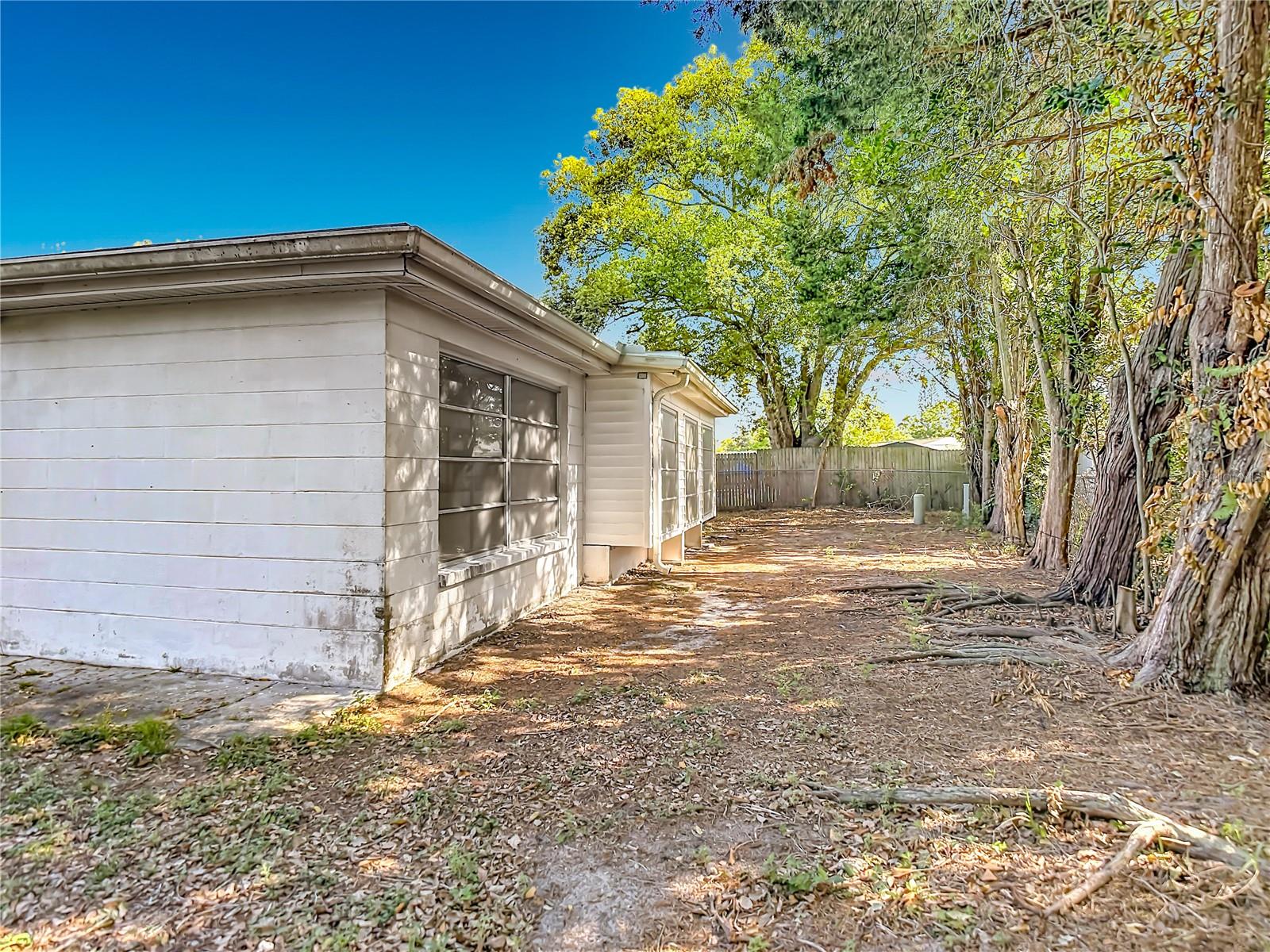 BEACON SQUARE - Residential