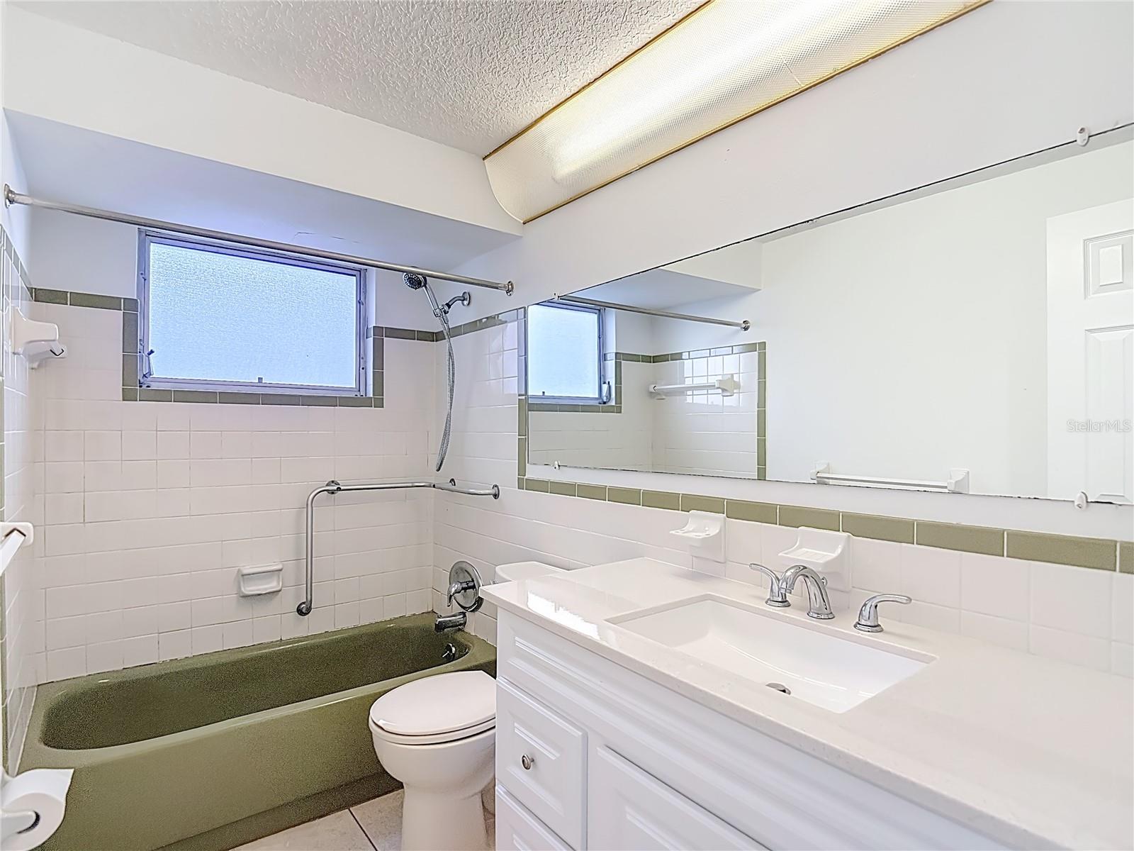 BEACON SQUARE - Residential