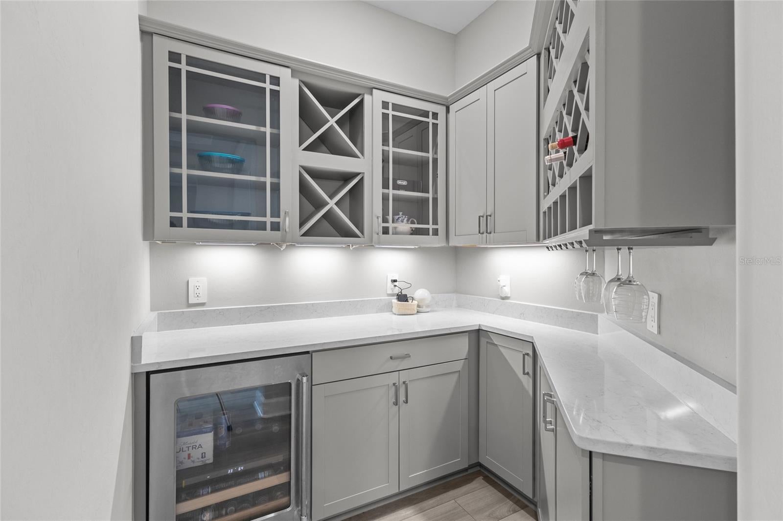 5855 SILVERSIDE PINE COURT