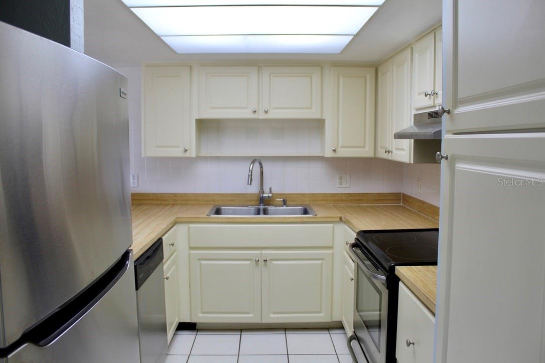 NEW SMYRNA BEACH - Residential Lease