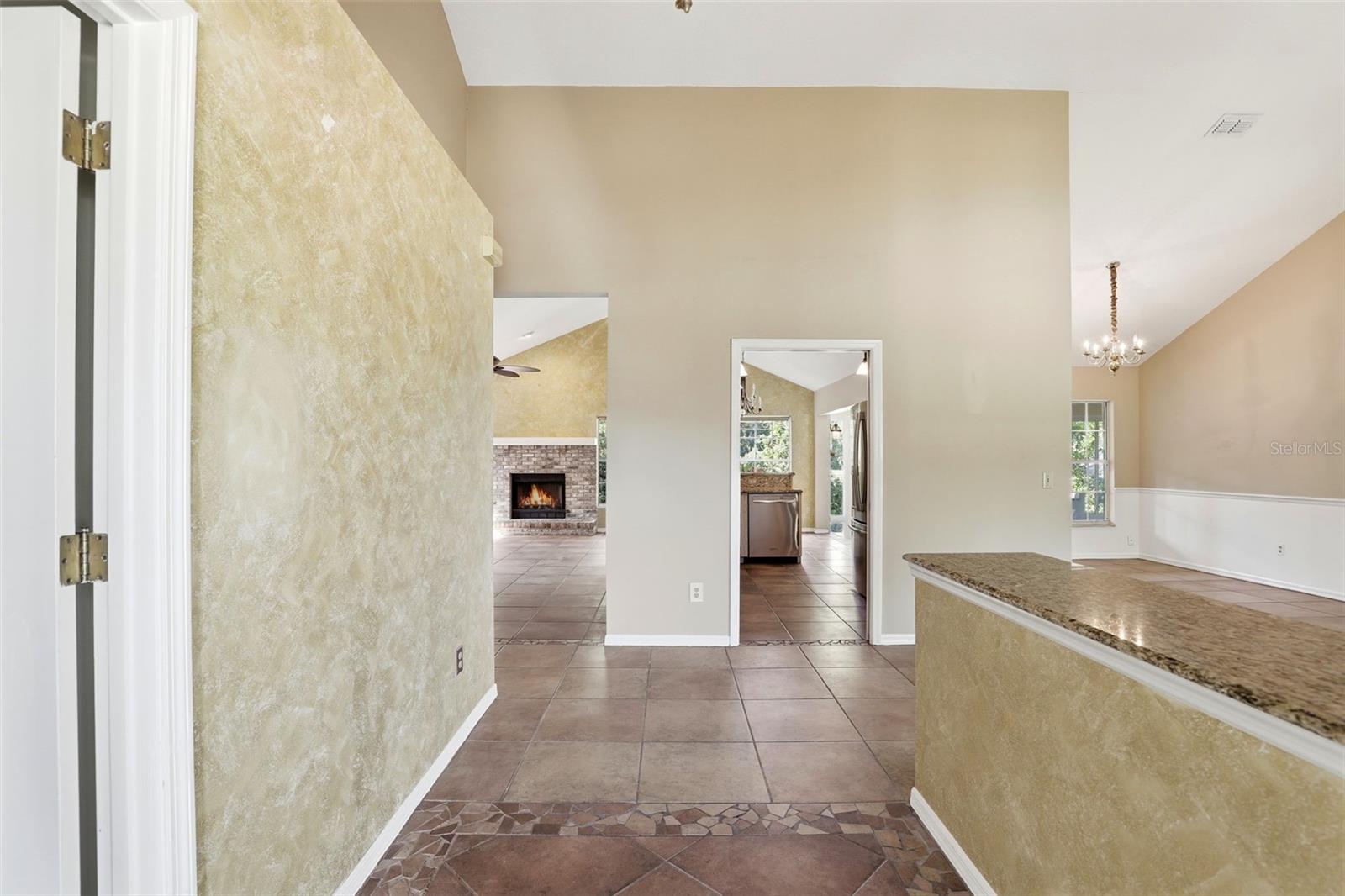 LEXINGTON CLUB - Residential