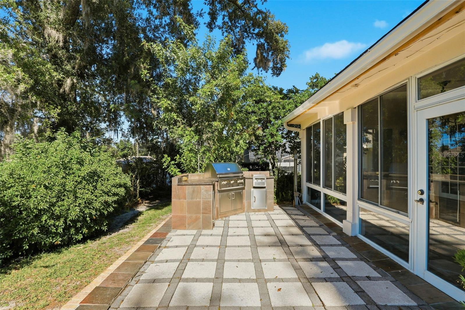 LEXINGTON CLUB - Residential