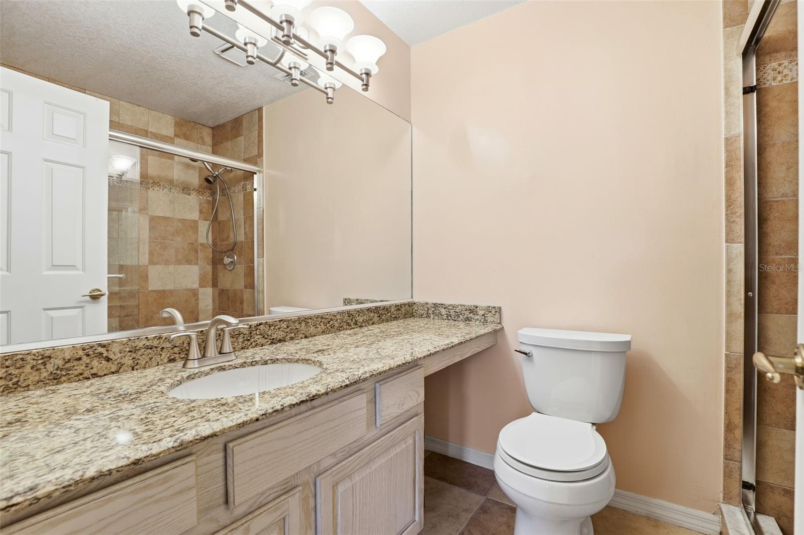 LEXINGTON CLUB - Residential