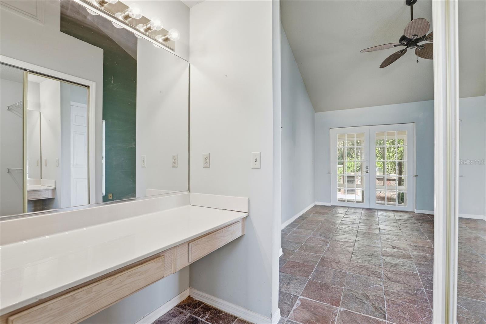 LEXINGTON CLUB - Residential