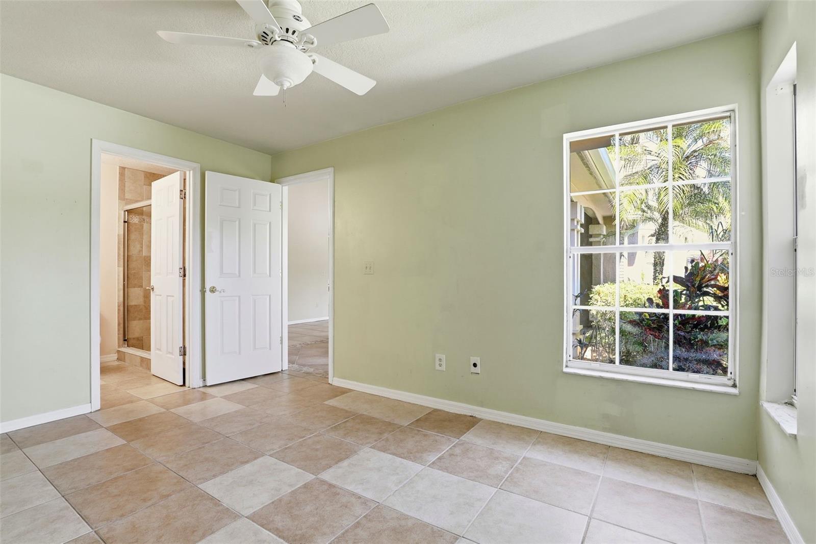 LEXINGTON CLUB - Residential