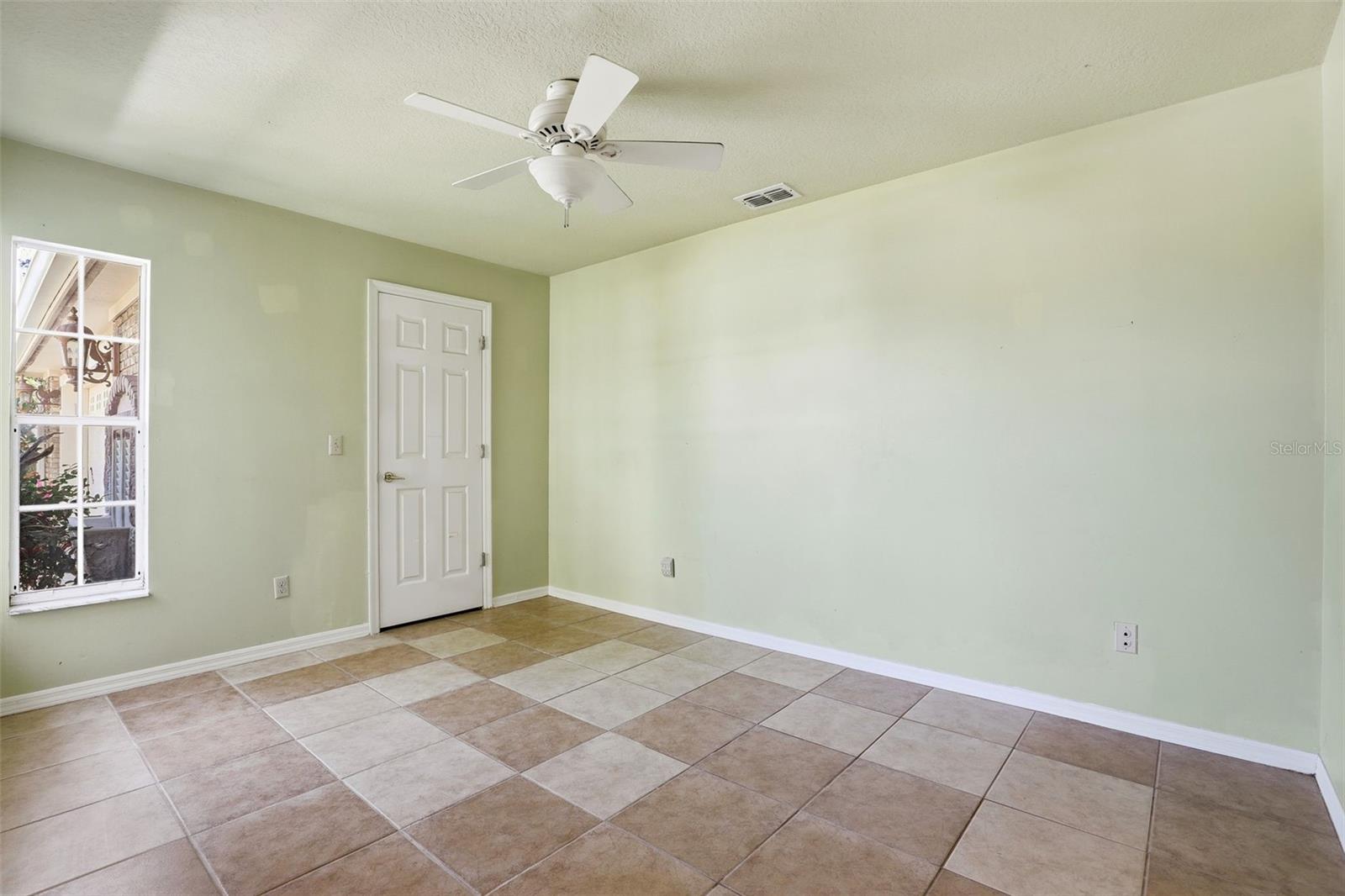 LEXINGTON CLUB - Residential