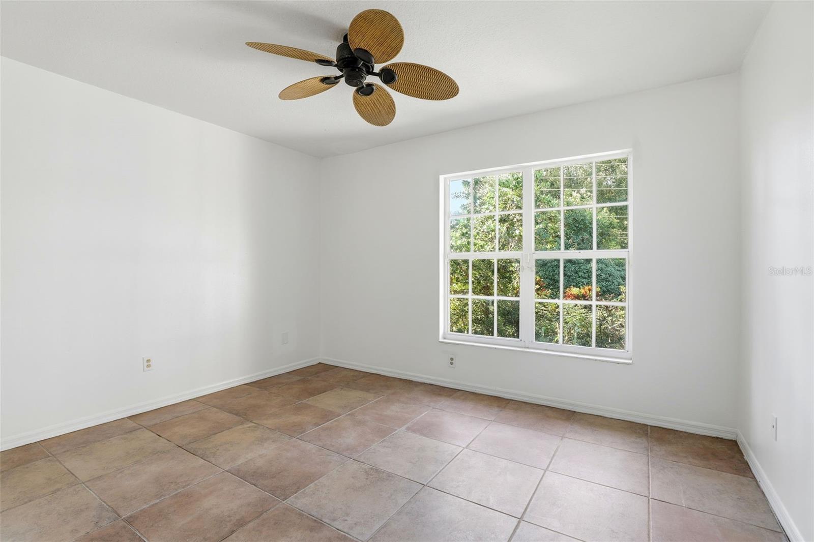 LEXINGTON CLUB - Residential