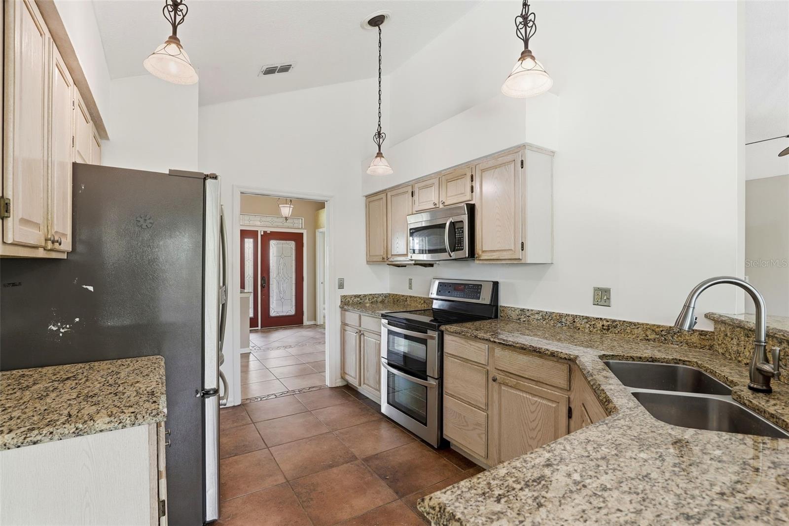 LEXINGTON CLUB - Residential