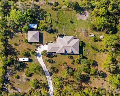 A home in PUNTA GORDA