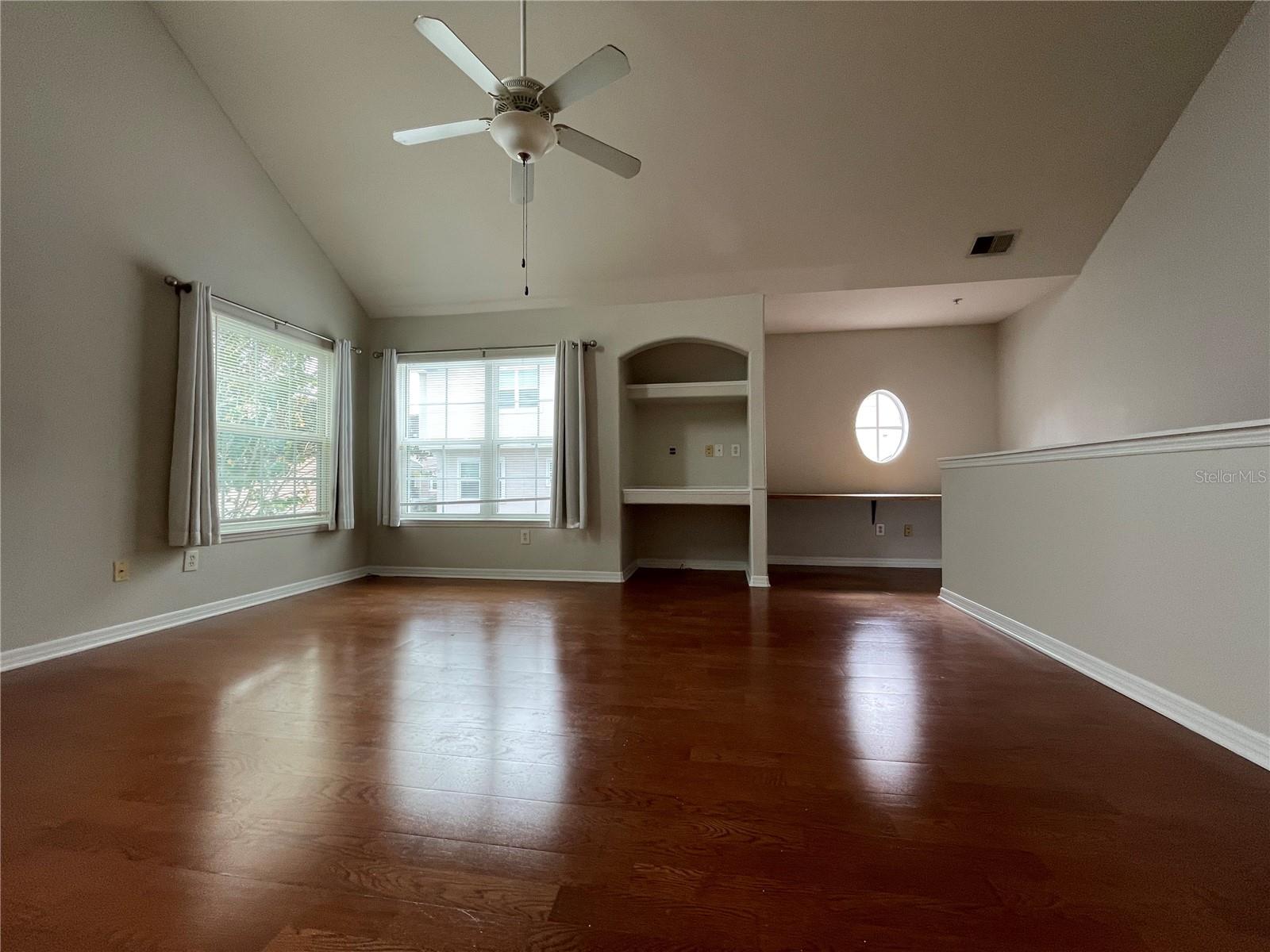 HAMPTONS/METROWEST - Residential