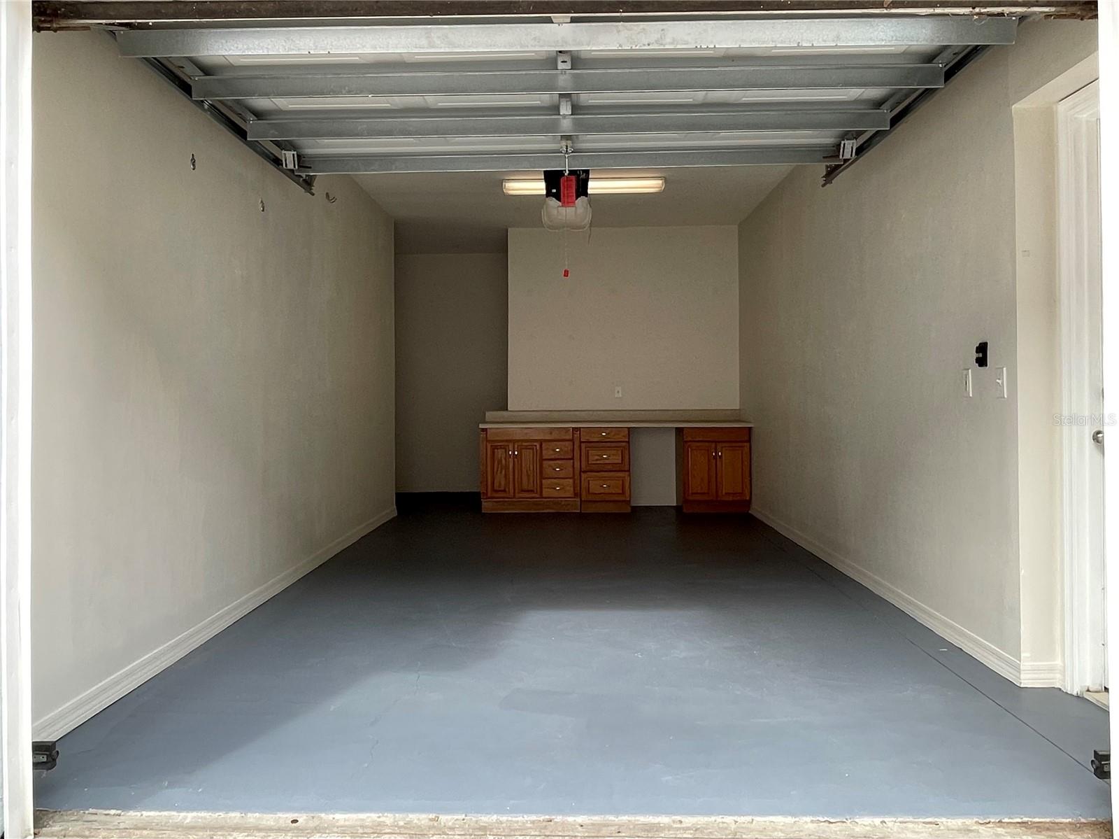 HAMPTONS/METROWEST - Residential