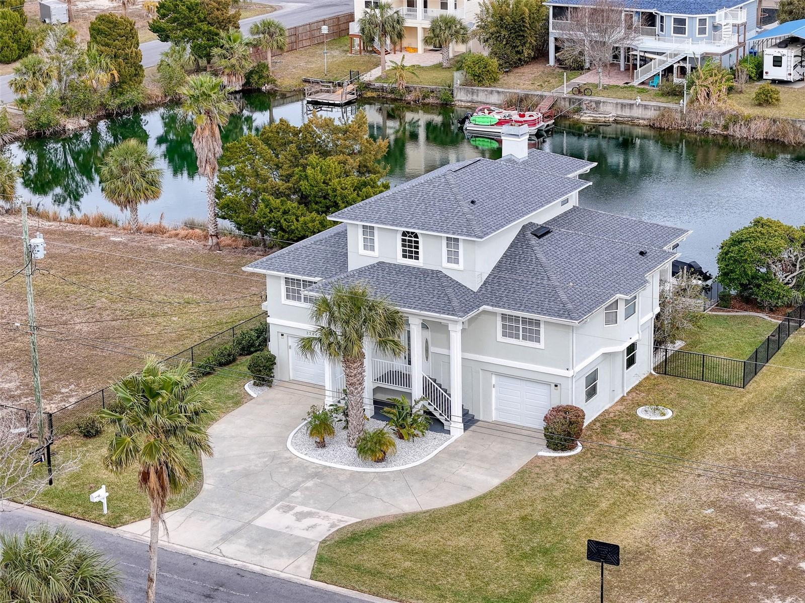 HERNANDO BEACH 12 - Residential