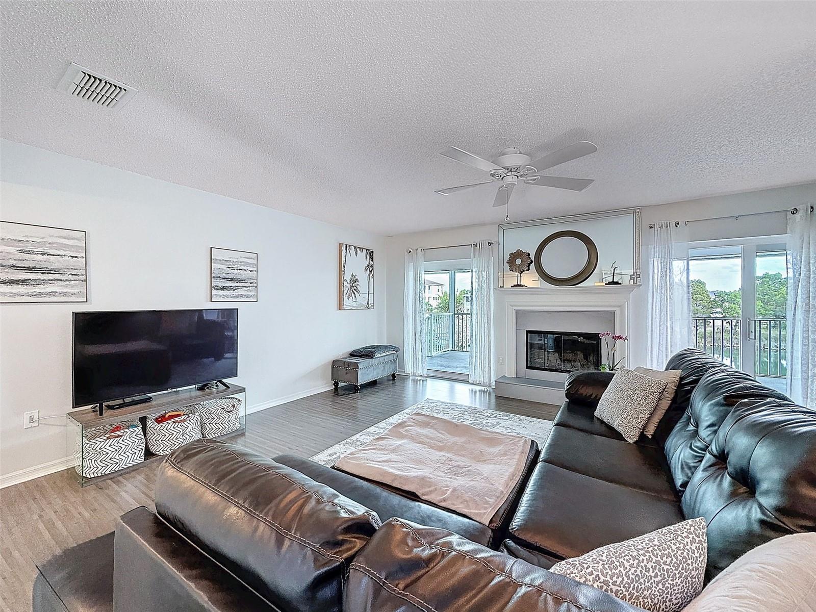 HERNANDO BEACH 12 - Residential