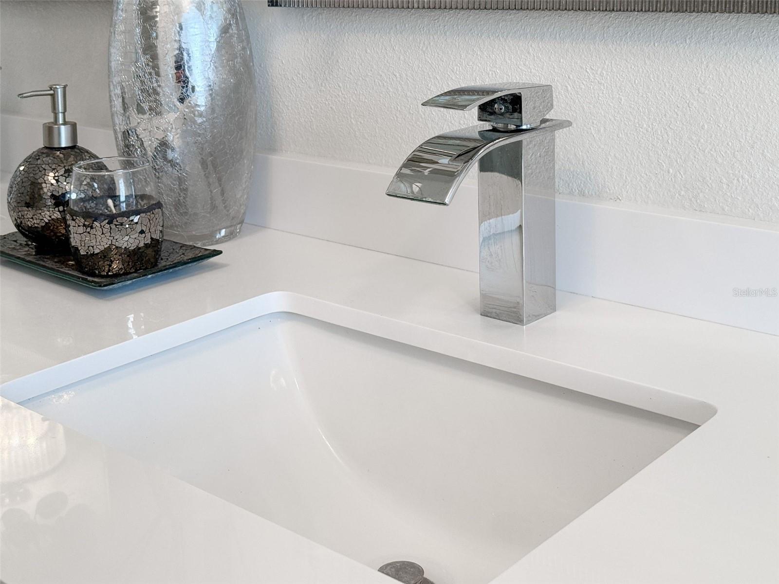 HERNANDO BEACH 12 - Residential