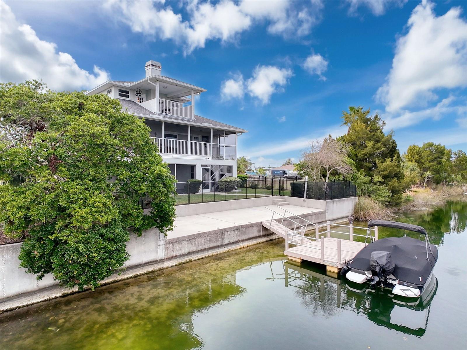 HERNANDO BEACH 12 - Residential