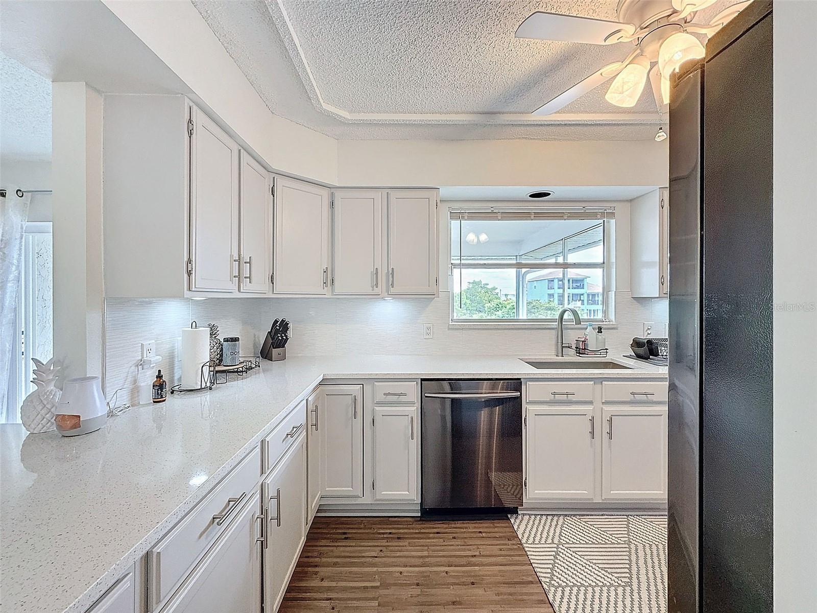 HERNANDO BEACH 12 - Residential