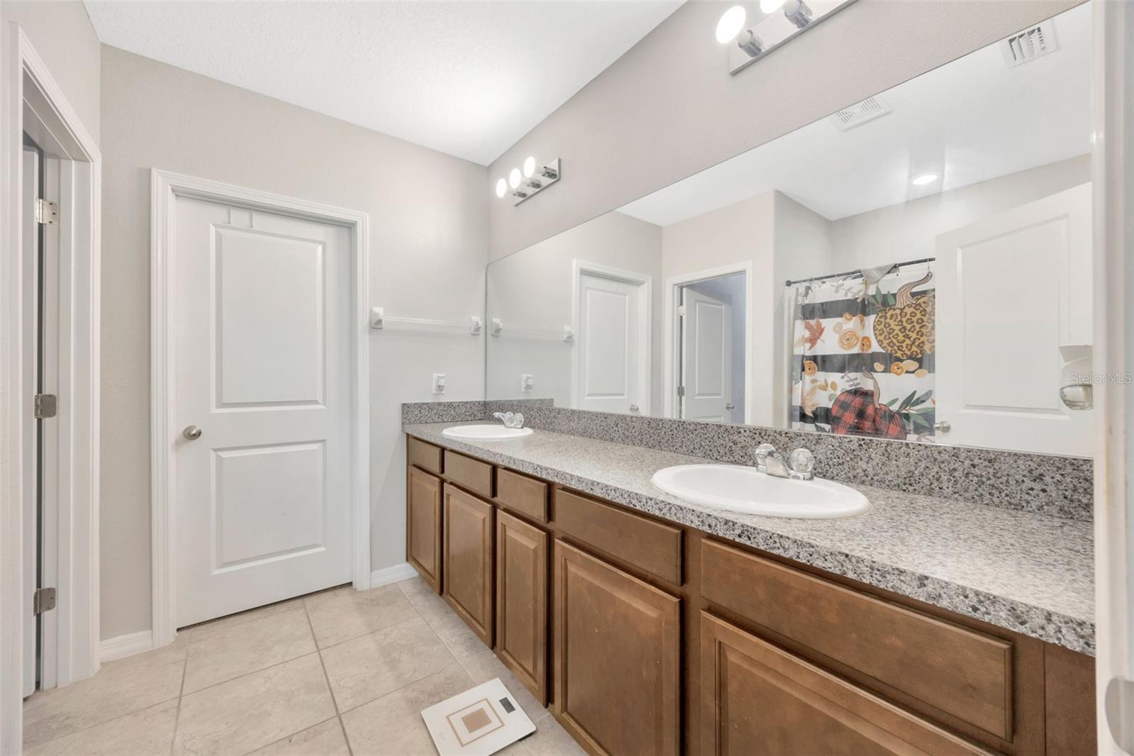 BULLFROG CREEK PRESERVE - Residential