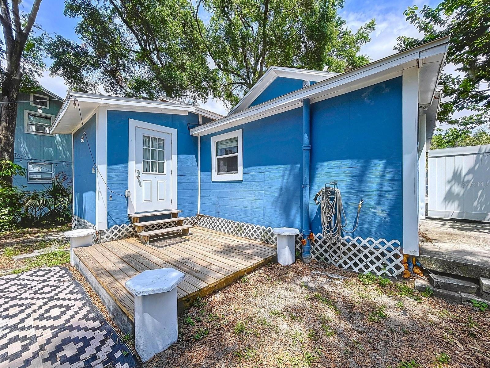 JONES B U - Residential