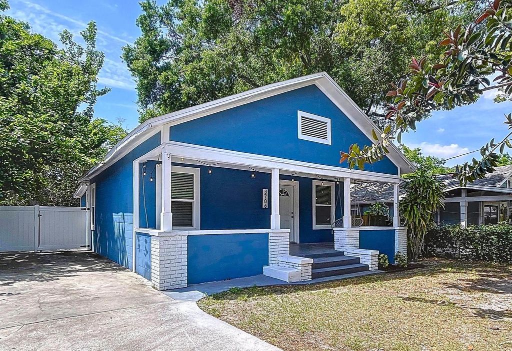 Photo of 3706 N Ola Avenue, Tampa, FL 33603 (MLS # TB8465295)