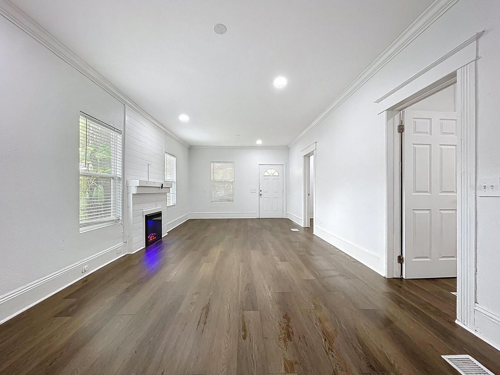 JONES B U - Residential