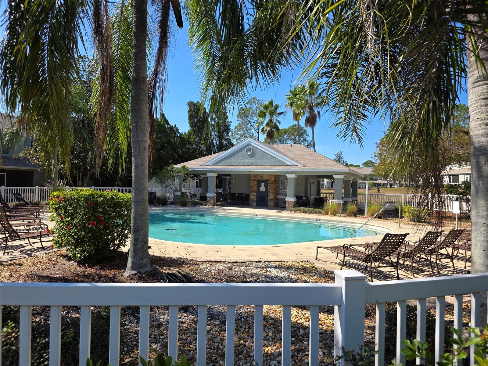 REGENCY KEY TWNHMS - Residential