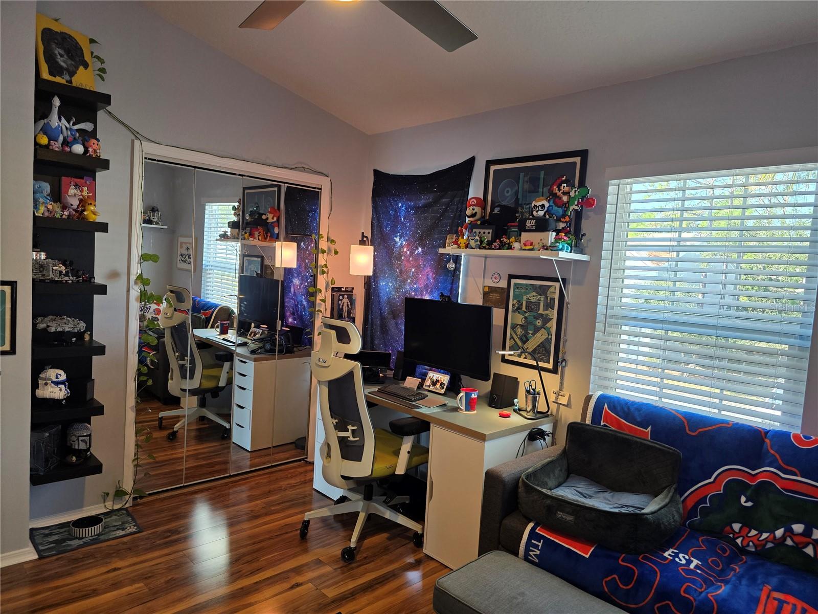 REGENCY KEY TWNHMS - Residential