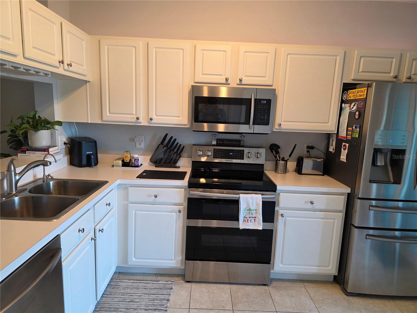 REGENCY KEY TWNHMS - Residential