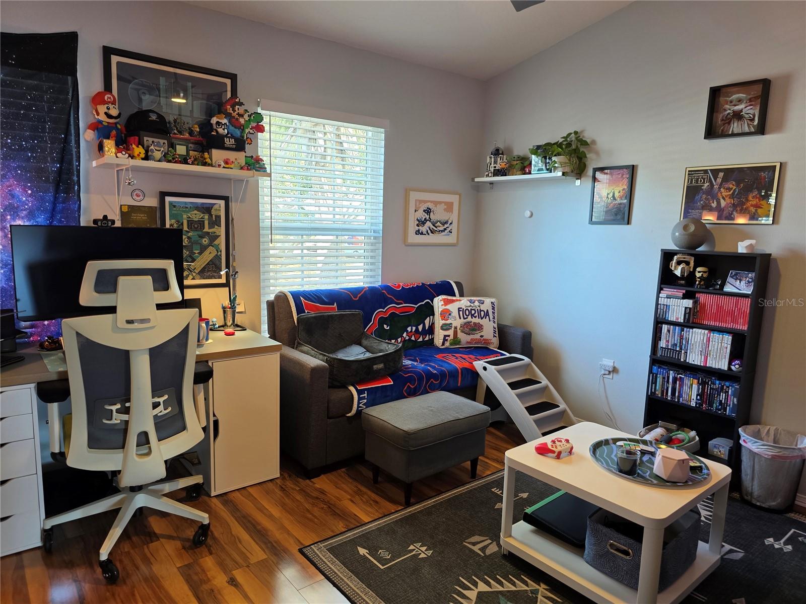 REGENCY KEY TWNHMS - Residential