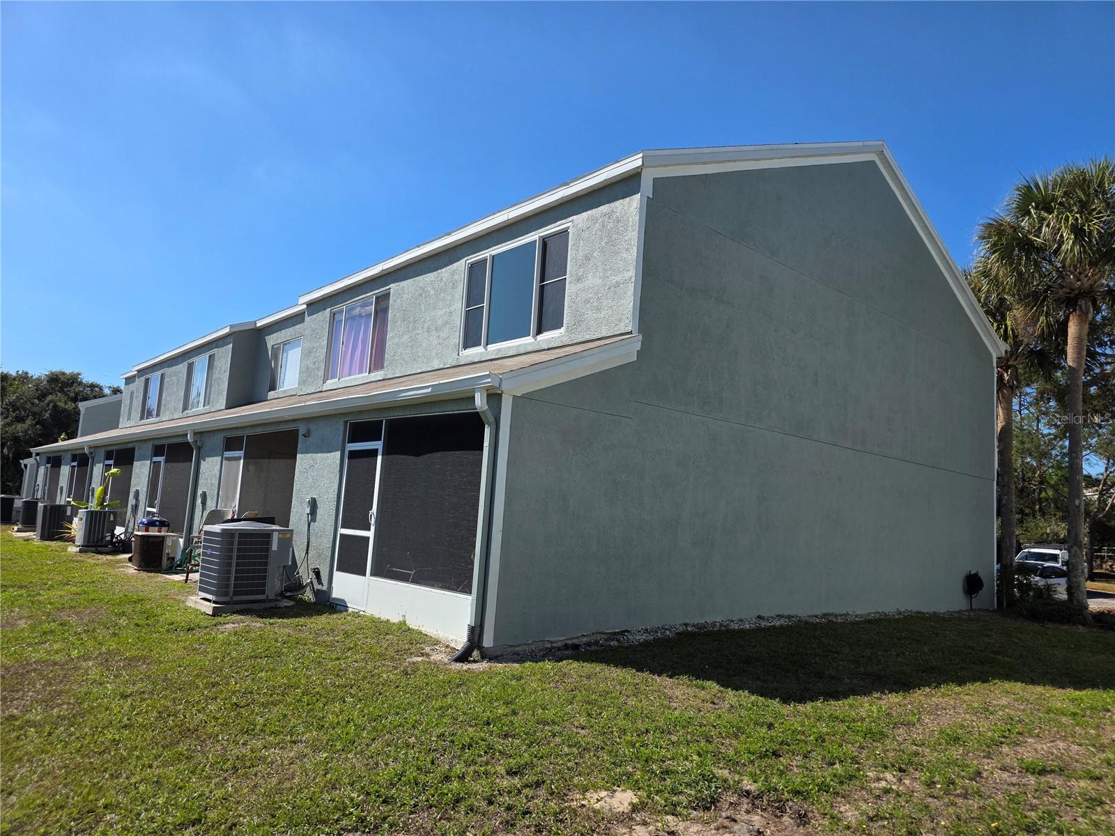 REGENCY KEY TWNHMS - Residential