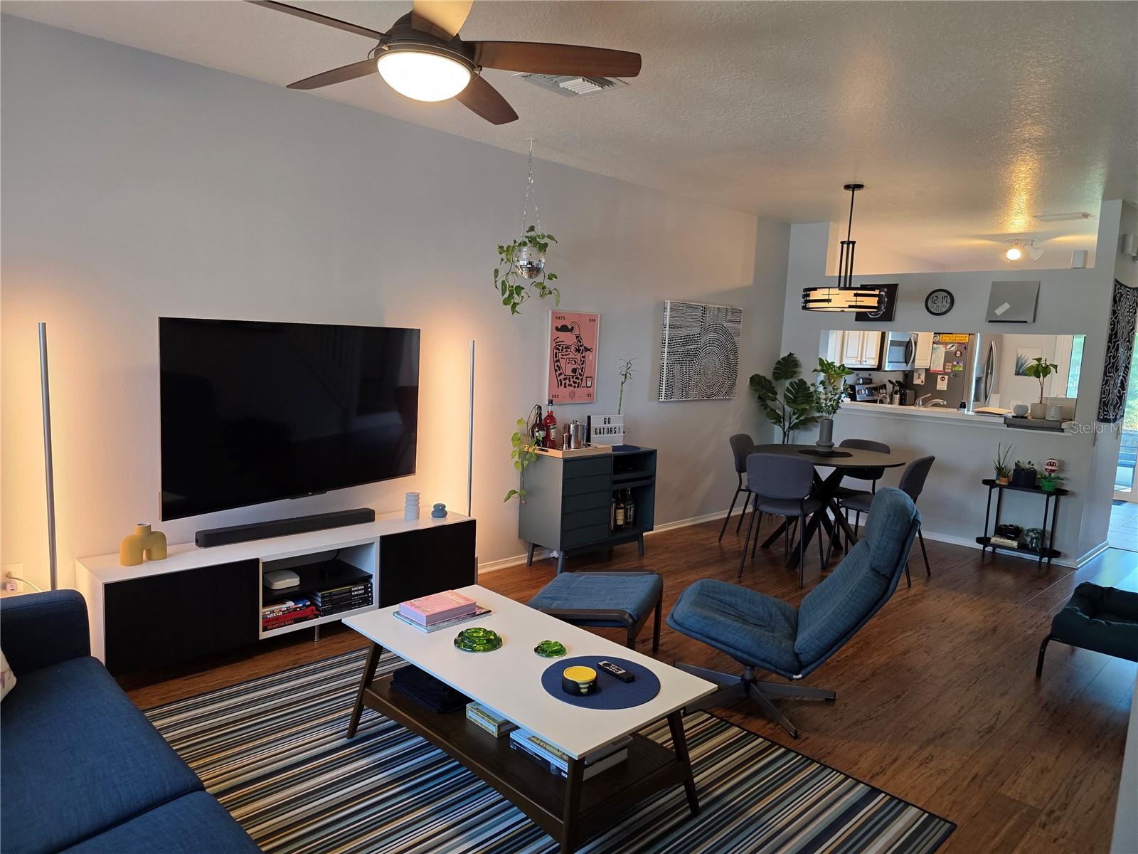 REGENCY KEY TWNHMS - Residential