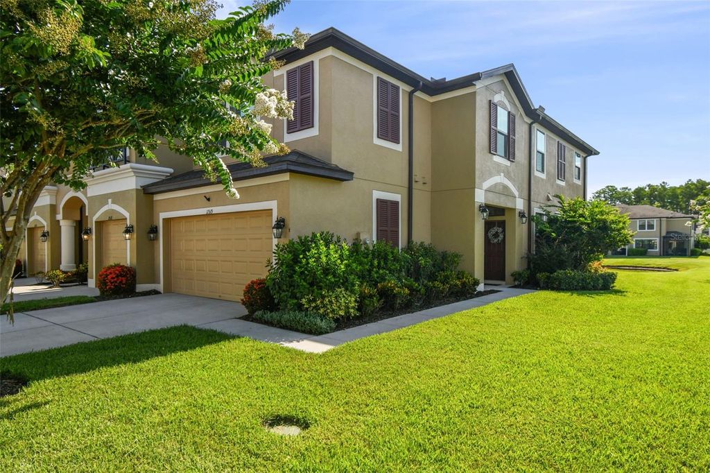 Photo of 11519 Crowned Sparrow Lane, Tampa, FL 33626 (MLS # TB8400988)