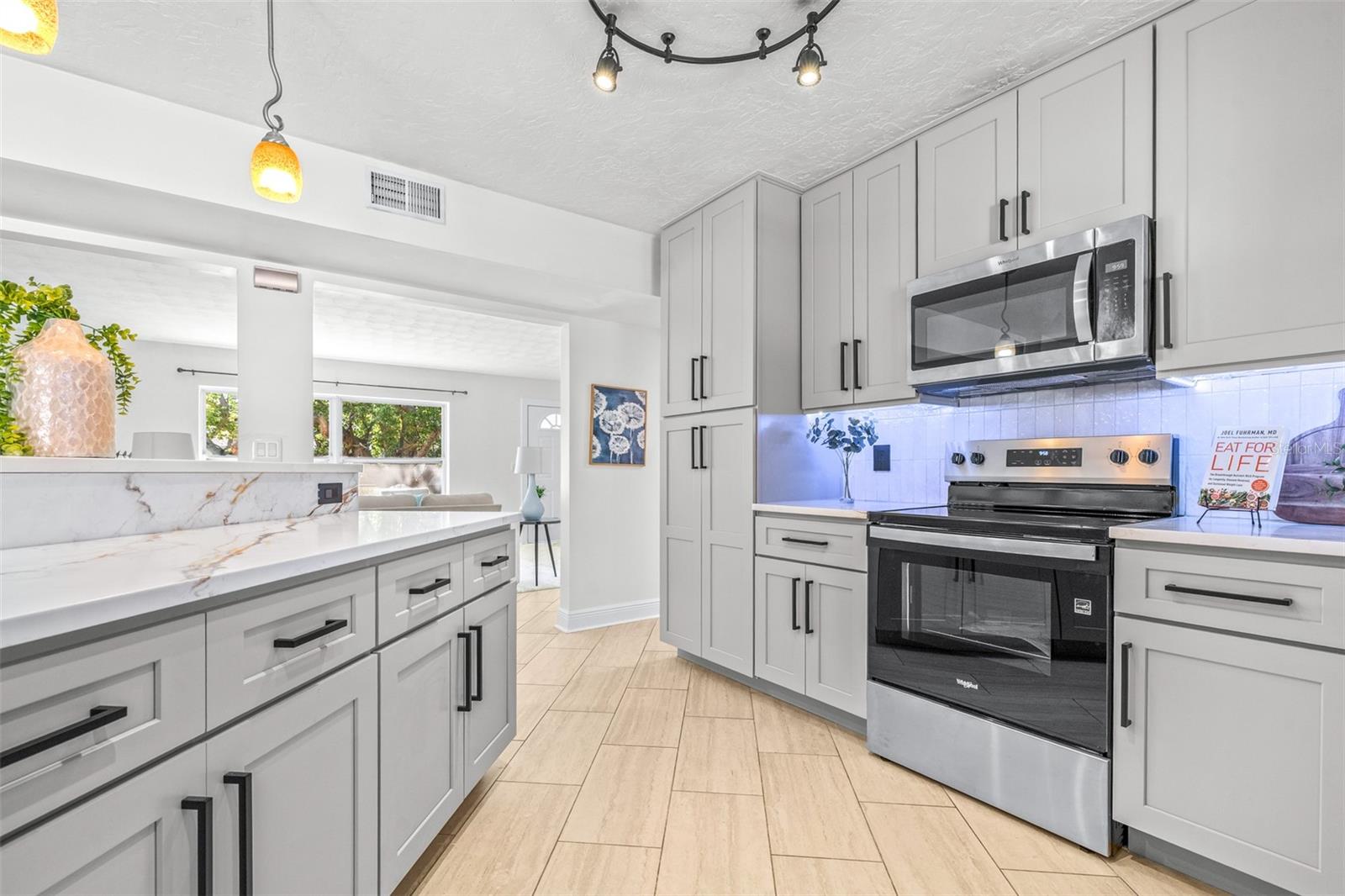 PLEASANT GROVE PARK 1ST ADD - Residential