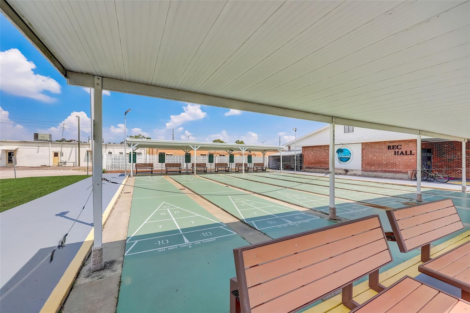 1900 59TH AVENUE N 305