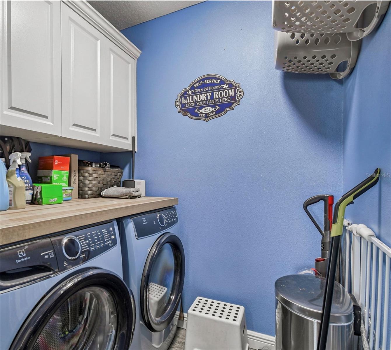 LEXINGTON COMMONS - Residential