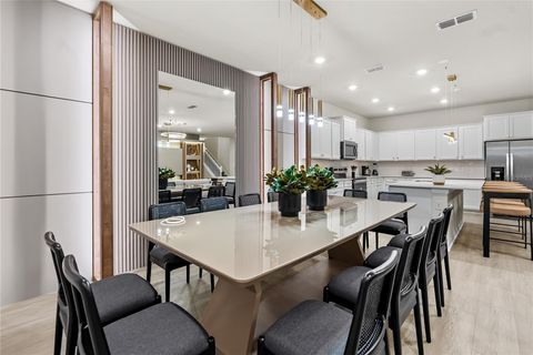 Tiny photo for 16000 Sandy Cliffs Drive, Clermont, FL 34714 (MLS # O6381858)