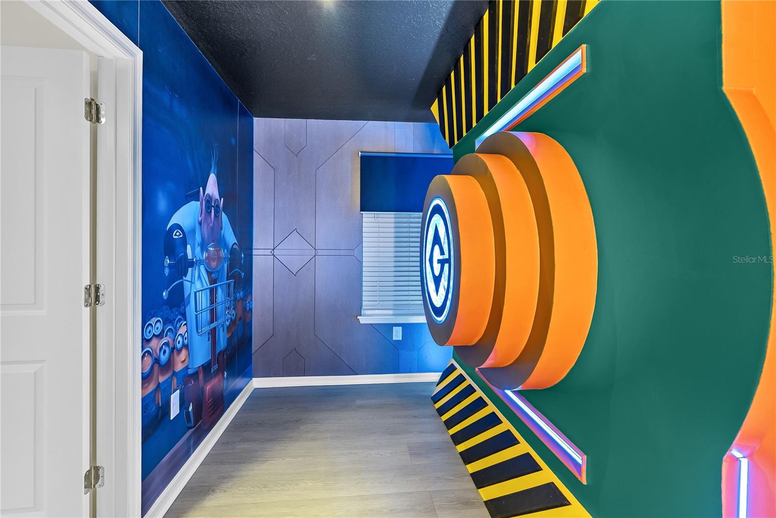 WINDSOR CAY - Residential