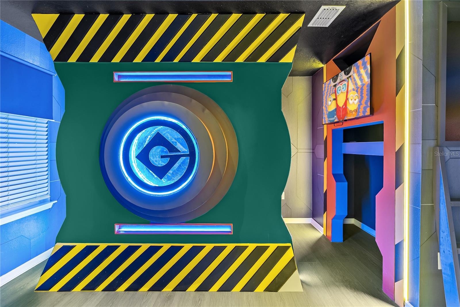 WINDSOR CAY - Residential