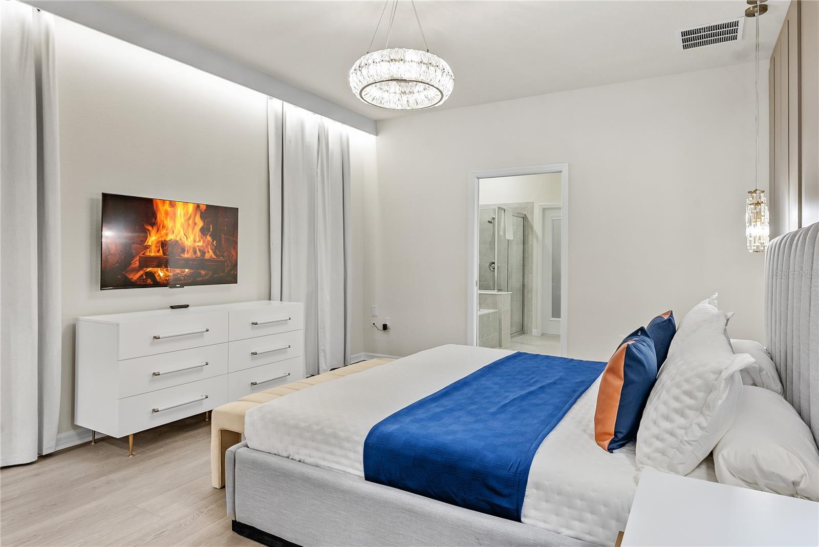 WINDSOR CAY - Residential