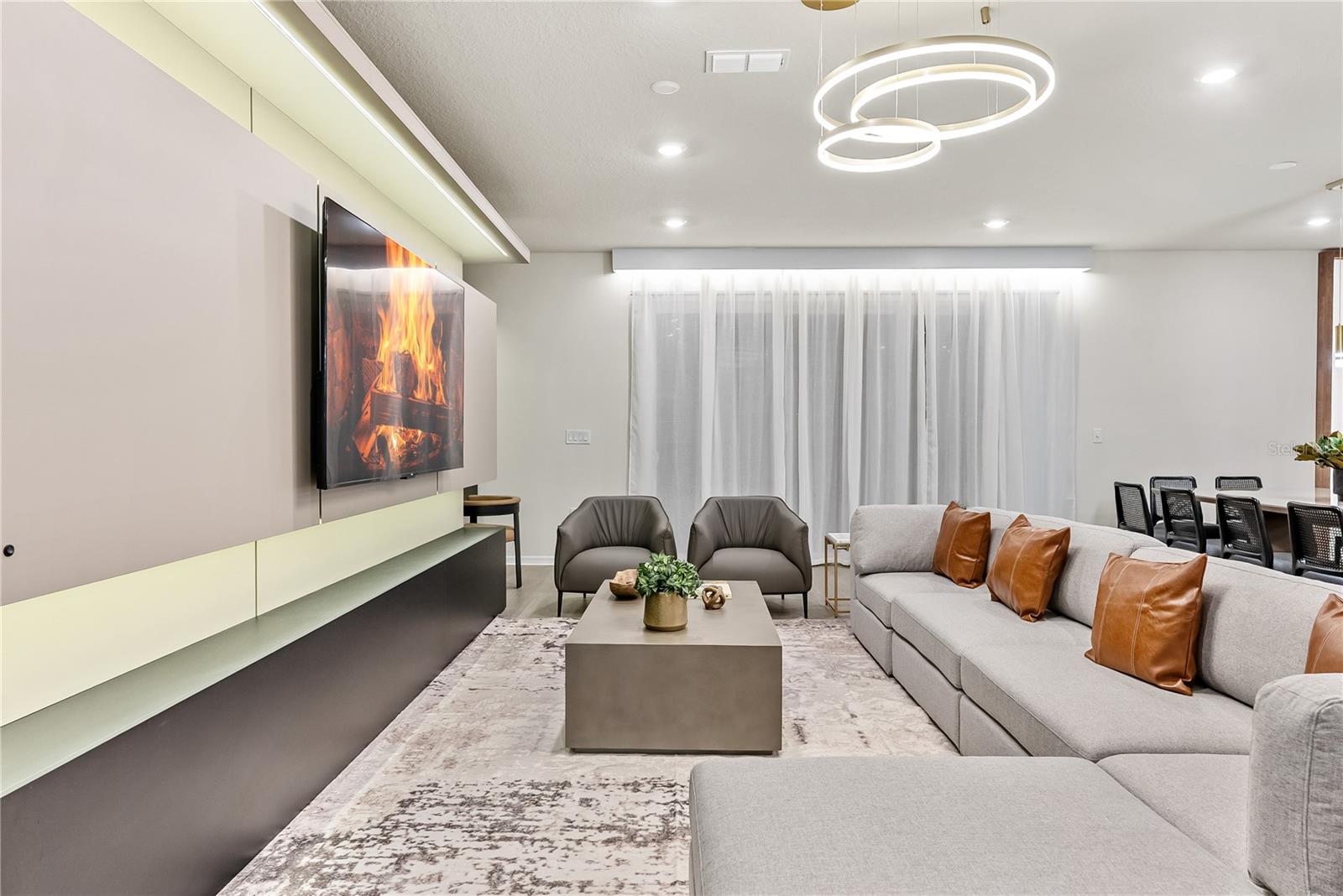 WINDSOR CAY - Residential