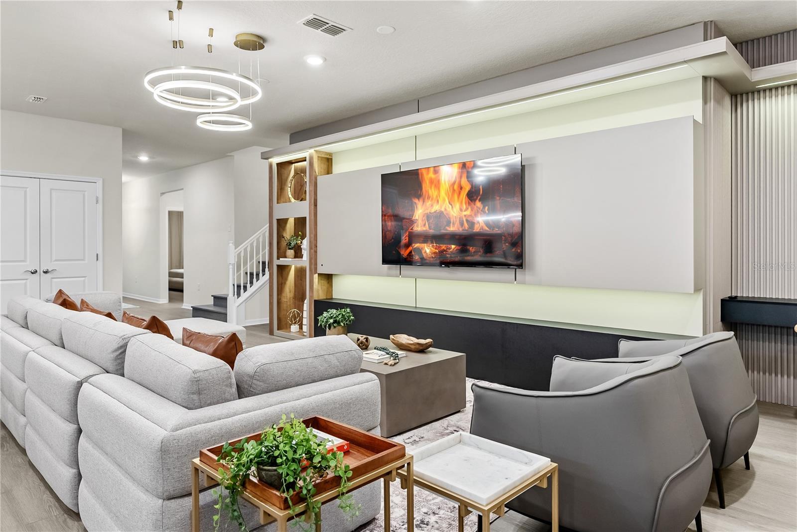 WINDSOR CAY - Residential