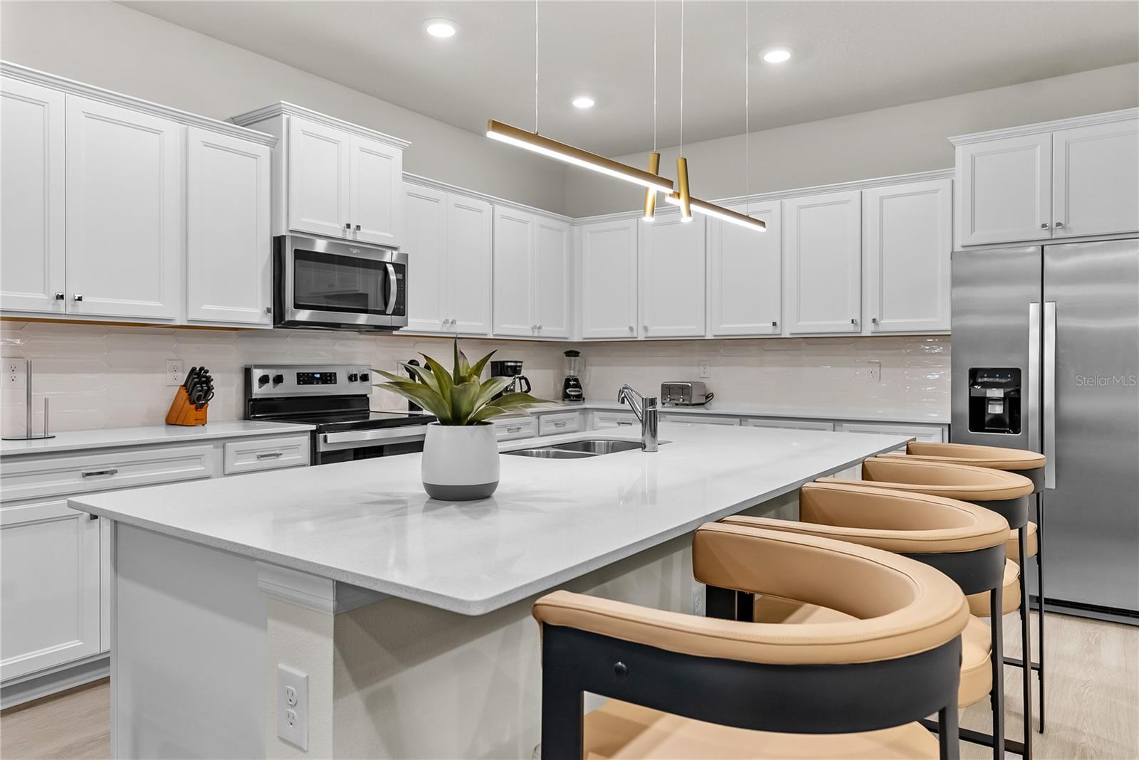 WINDSOR CAY - Residential