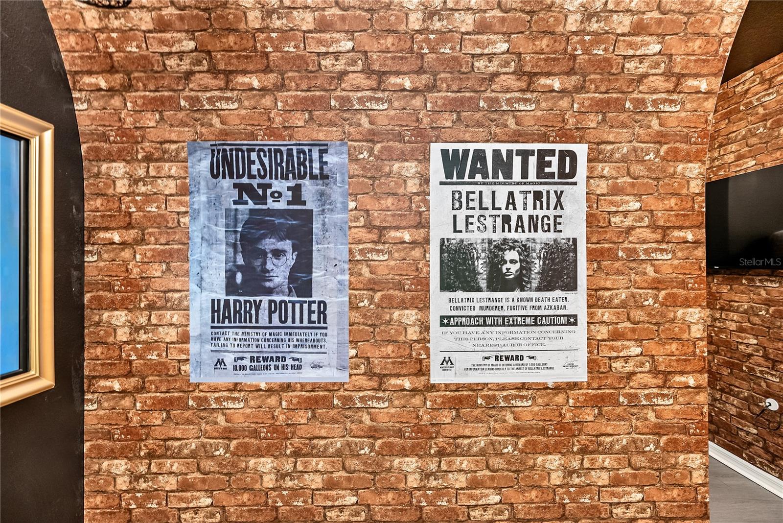 WINDSOR CAY - Residential