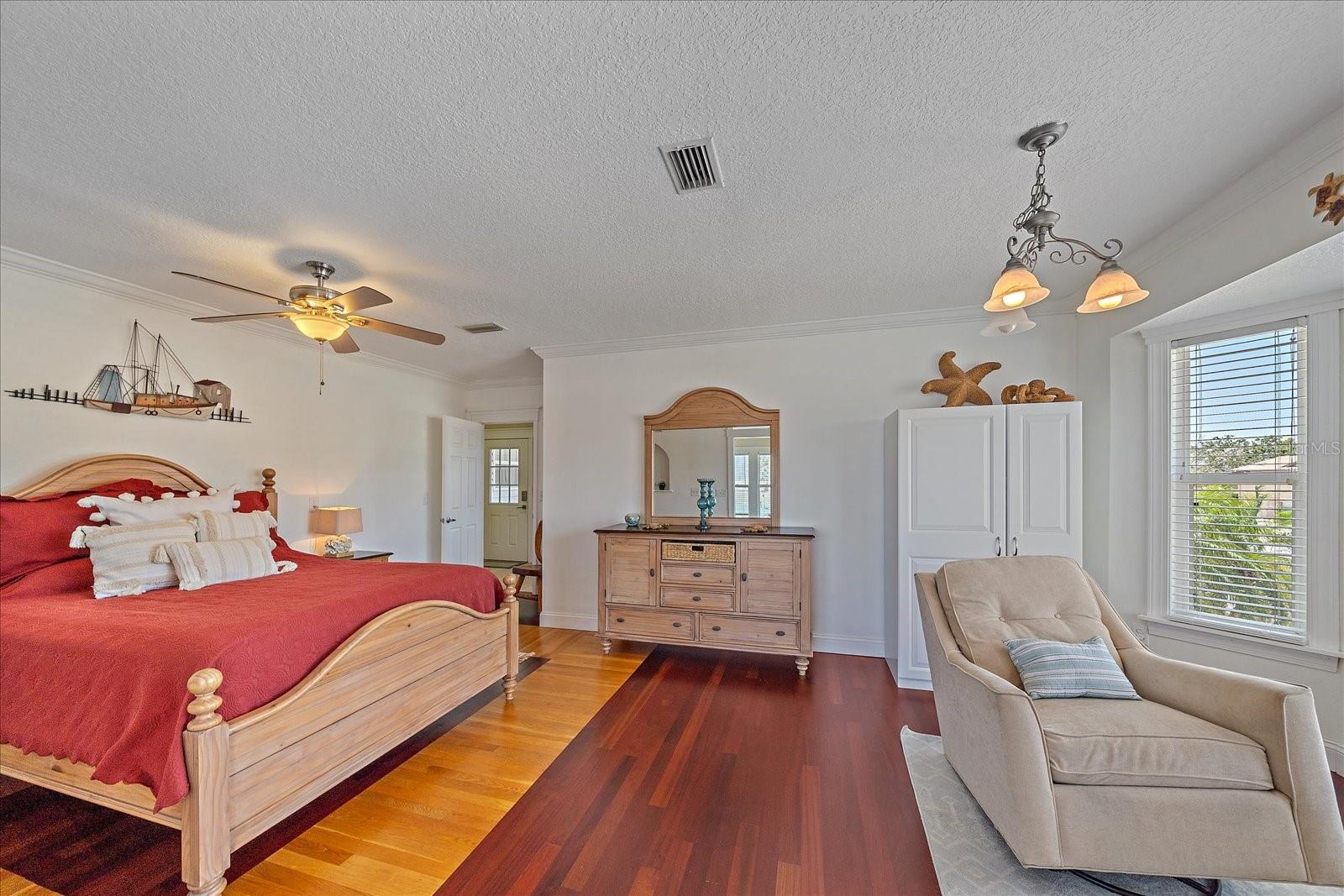 SAGAMORE ESTATES - Residential