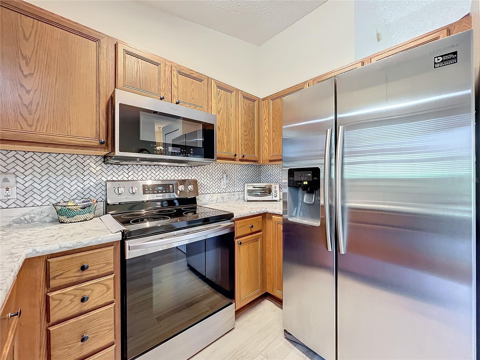 PLANTATION AT LEESBURG GREENTREE - Residential