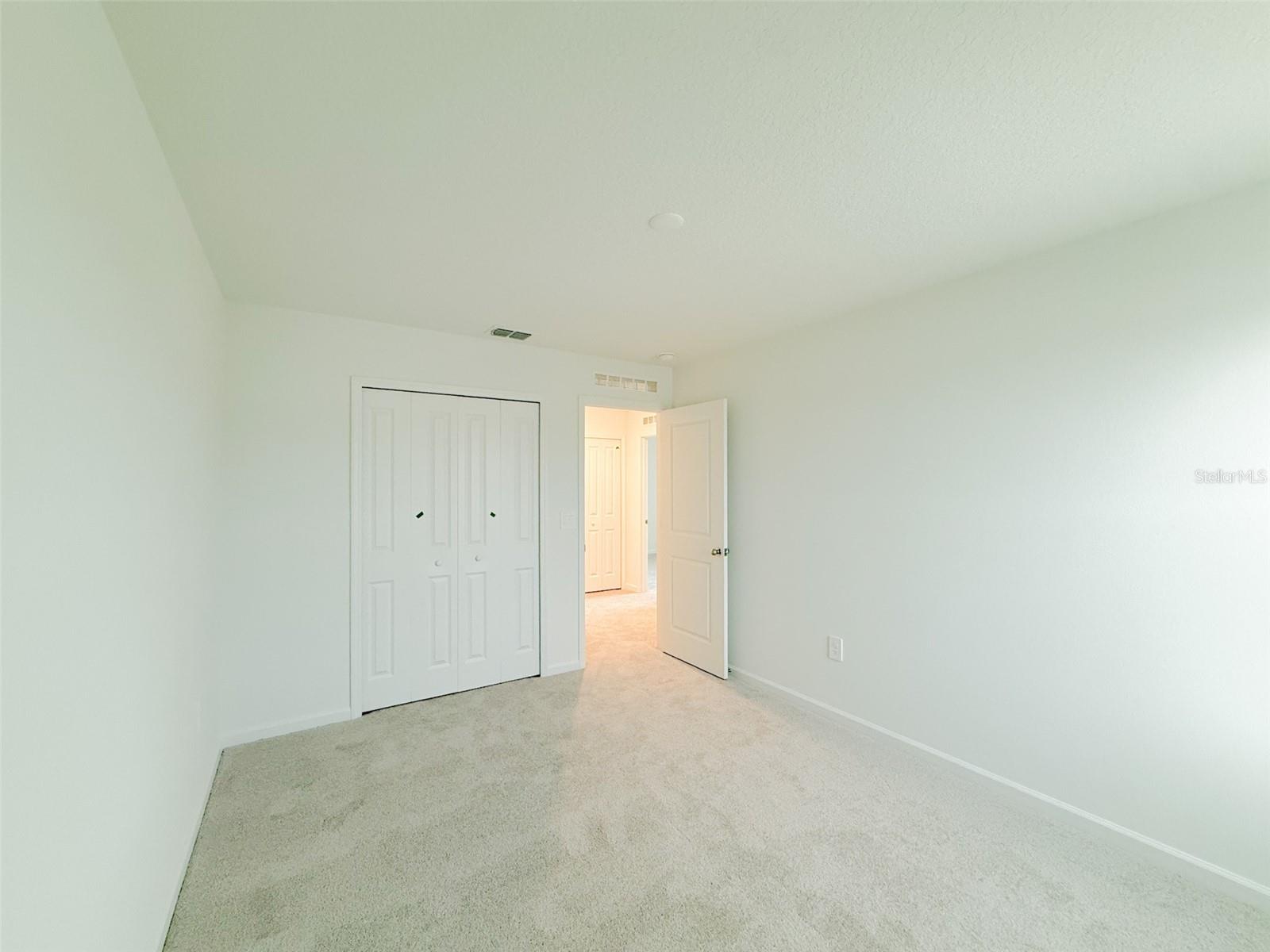 KNIGHTSBRIDGE PH 1 - Residential Lease