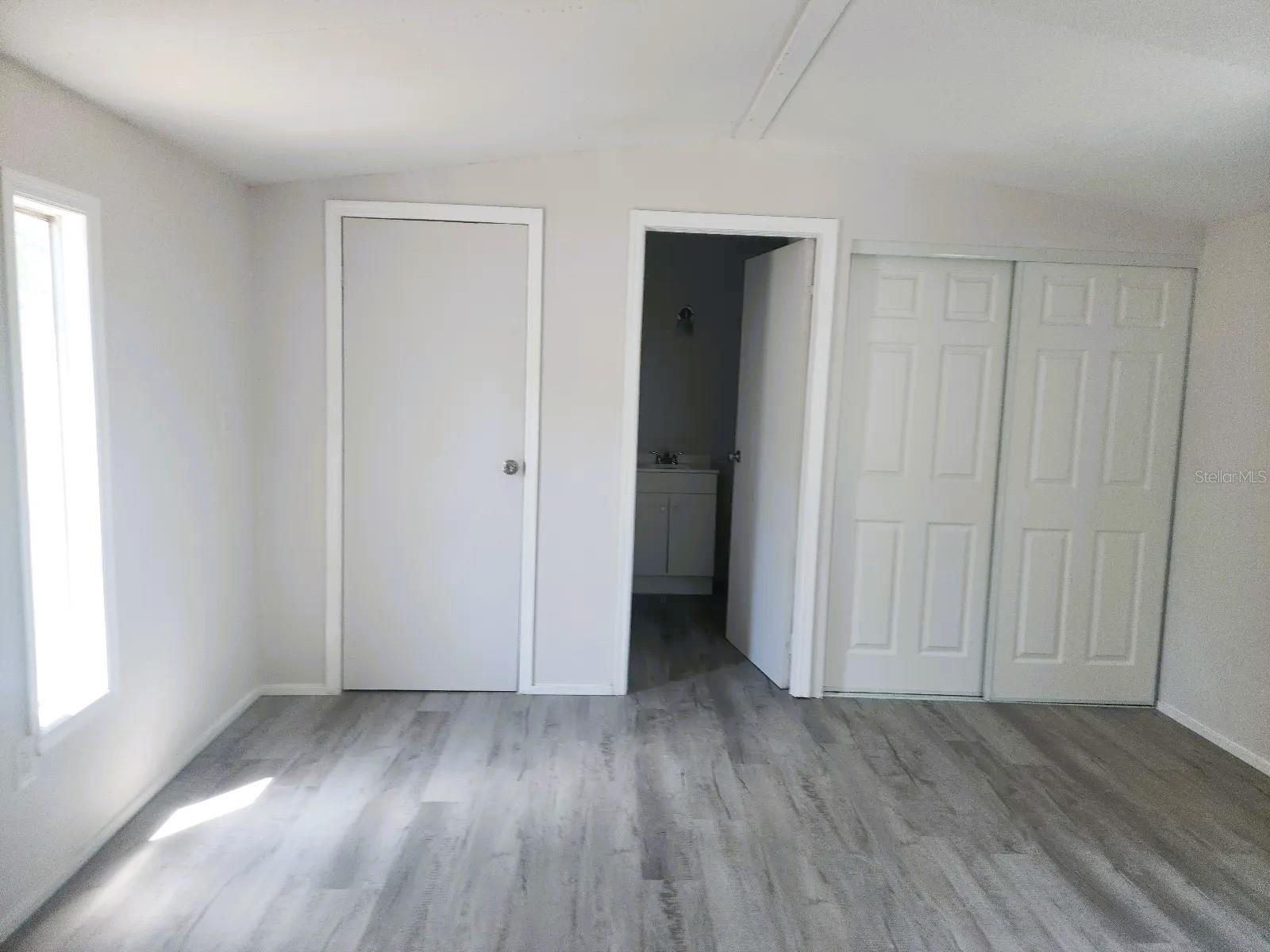 FLA DEV CO SUB - Residential Lease